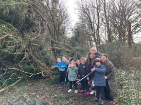 Class 9 went on a litter pick up